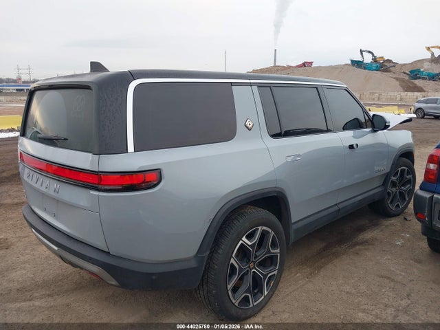 7PDSGBBA0RN039038 Rivian R1s Adventure Dual Motor Large Pack/adventure Dual Motor Perf Large Pack