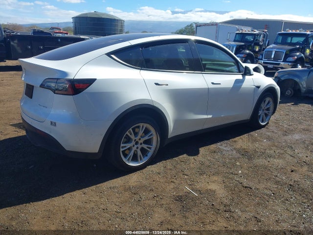 Aukcja sprzedaży 2022 Tesla Model Y Long Range Dual Motor All-wheel Drive, vin: 7SAYGAEE8NF540779, numer aukcji: 44025809