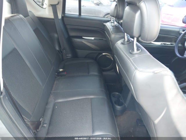 2015 JEEP COMPASS 1C4NJCEA3FD246919 Photo 7