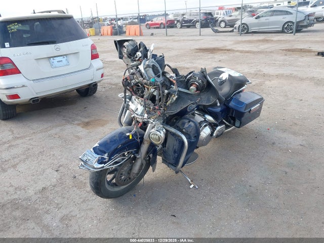 2006 HARLEY-DAVIDSON FLHTCUI 1HD1FLW186Y656024 Photo 1