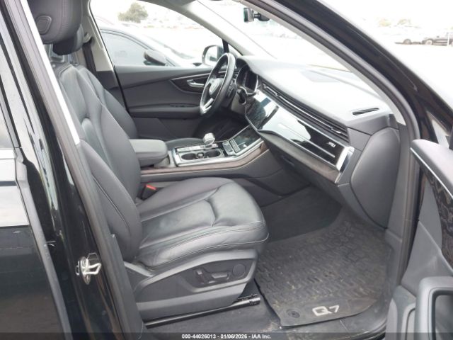 2022 AUDI Q7 WA1AXBF70ND010571 Photo 4