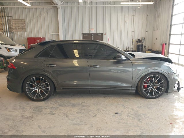 Продажа на аукционе авто 2020 Audi Sq8 Prestige Tfsi Quattro Tiptronic, vin: WA1CWAF10LD027370, номер лота: 44026018