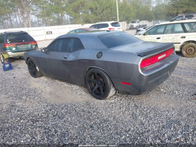 2011 DODGE CHALLENGER 2B3CJ5DT8BH506168 Photo 2