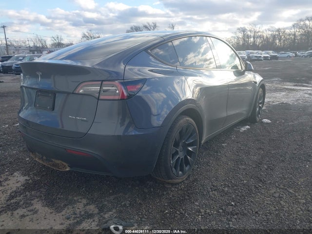 2020 TESLA MODEL Y 5YJYGDEEXLF022782 Photo 3