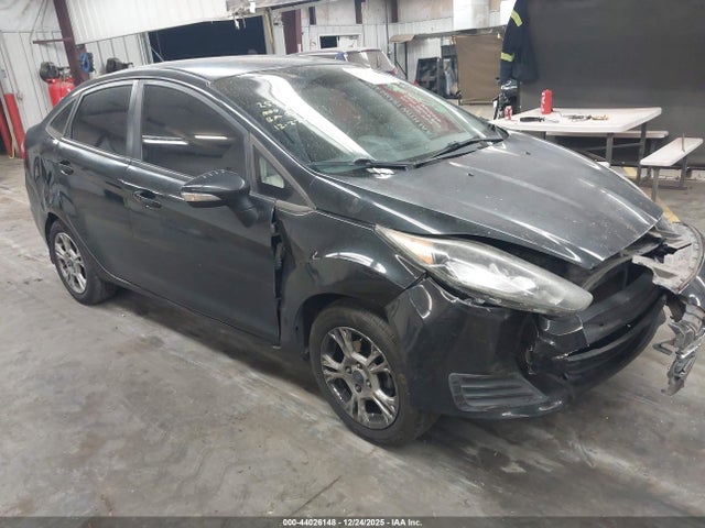 Ford FIESTA SE 2015 3FADP4BJ7FM148121 main image