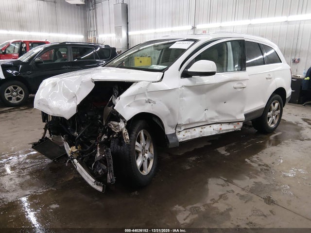 2011 AUDI Q7 WA1CGAFE6BD004822 Photo 1
