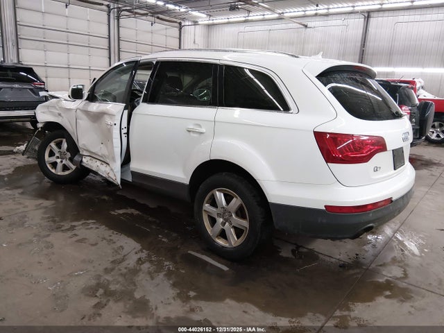 2011 AUDI Q7 WA1CGAFE6BD004822 Photo 2