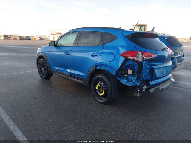 KM8J3CA26HU442911 Hyundai Tucson Night