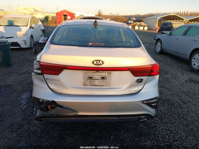 3KPF24AD3KE023327 KIA Forte Lxs