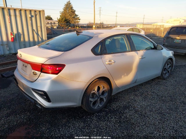 3KPF24AD3KE023327 KIA Forte Lxs