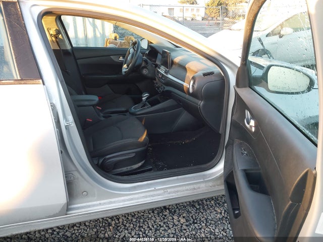 3KPF24AD3KE023327 KIA Forte Lxs