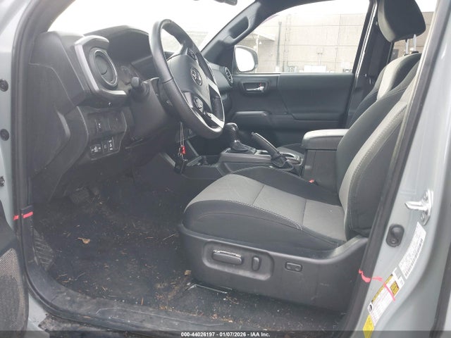 3TMCZ5AN0PM551434 Toyota Tacoma Trd Off Road