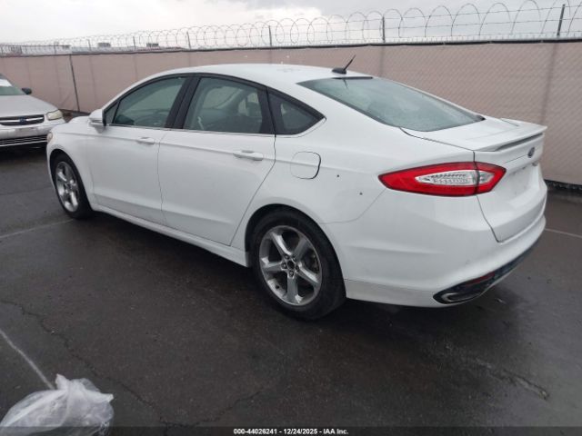 2015 FORD FUSION 3FA6P0H9XFR161088 Photo 2
