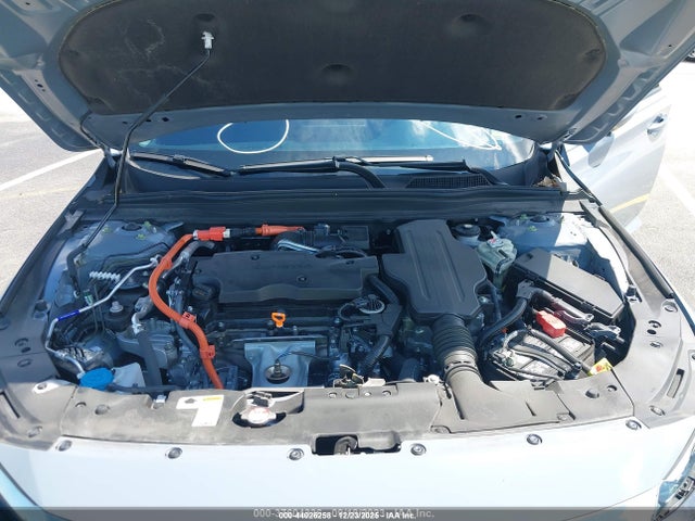 44026258 :رقم المزاد ، 1HGCV3F92NA026317 vin ، 2022 Honda Accord Hybrid Touring مزاد بيع