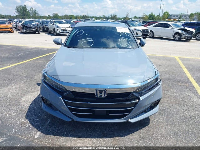 44026258 :رقم المزاد ، 1HGCV3F92NA026317 vin ، 2022 Honda Accord Hybrid Touring مزاد بيع