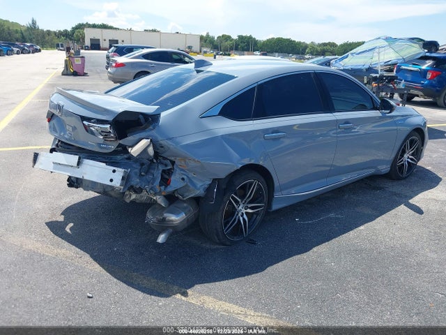 44026258 :رقم المزاد ، 1HGCV3F92NA026317 vin ، 2022 Honda Accord Hybrid Touring مزاد بيع