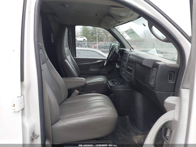 2013 CHEVROLET EXPRESS 2500 1GCWGFCA7D1128765 Photo 4