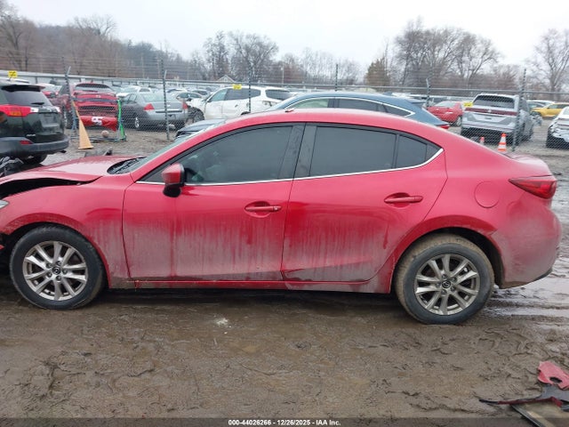 3MZBN1U7XHM106470 Mazda Mazda3 Sport