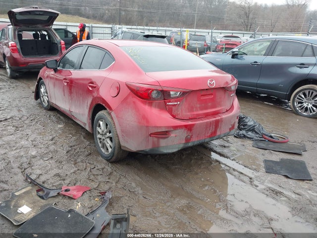 3MZBN1U7XHM106470 Mazda Mazda3 Sport