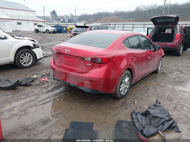 3MZBN1U7XHM106470 Mazda Mazda3 Sport