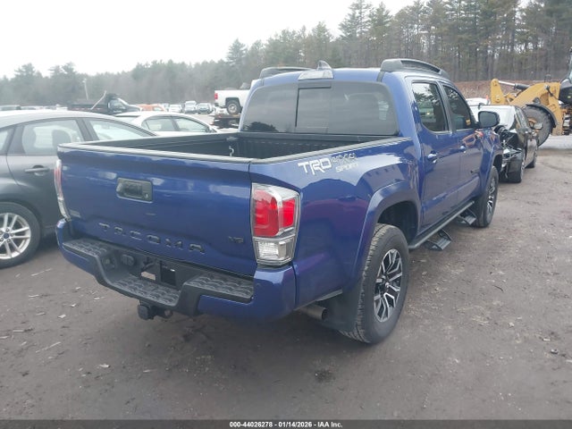 3TMCZ5AN1NM528158 Toyota Tacoma Trd Sport