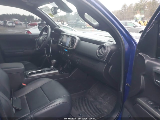 3TMCZ5AN1NM528158 Toyota Tacoma Trd Sport