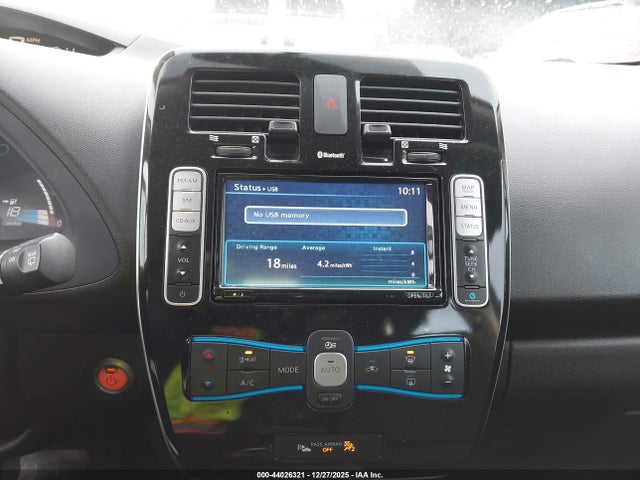 Nissan LEAF SV 2015 1N4AZ0CP2FC327760 Image 18