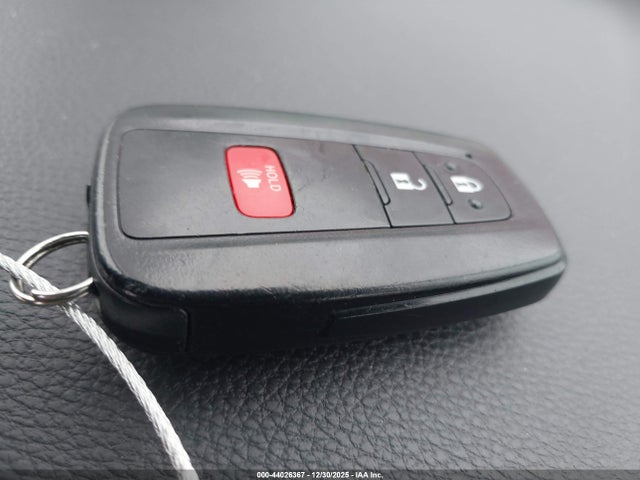 4T3RWRFV4MU032903 Toyota Rav4 Hybrid Xle