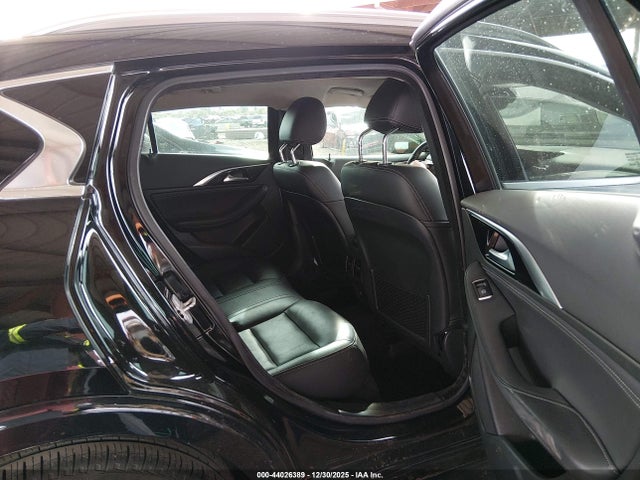 SJKCH5CP5HA016161 Infiniti Qx30 Premium