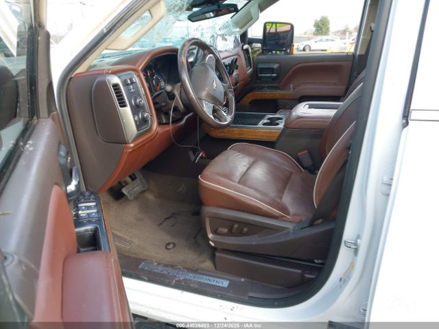 2017 CHEVROLET SILVERADO 2500HD 1GC1KXEY6HF247781 Photo 4