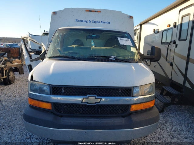 Aukcja sprzedaży 2015 Chevrolet Express Cutaway 3500, vin: 1GB3G2CG1F1268317, numer aukcji: 44026404