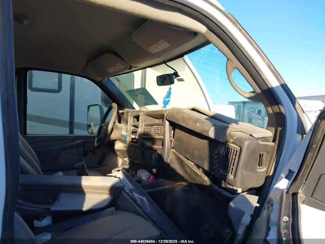 Aukcja sprzedaży 2015 Chevrolet Express Cutaway 3500, vin: 1GB3G2CG1F1268317, numer aukcji: 44026404