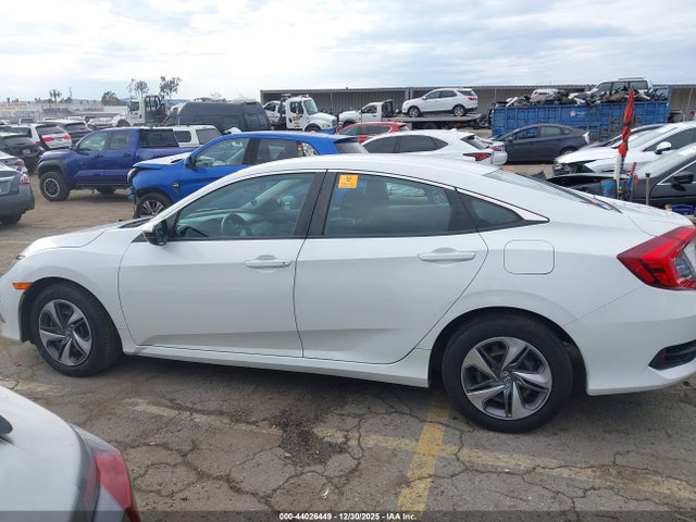 Honda Civic Lx 2019 2HGFC2F62KH546078 Image 14