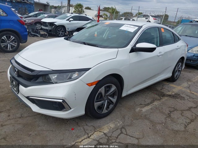 Honda Civic Lx 2019 2HGFC2F62KH546078 Image 2