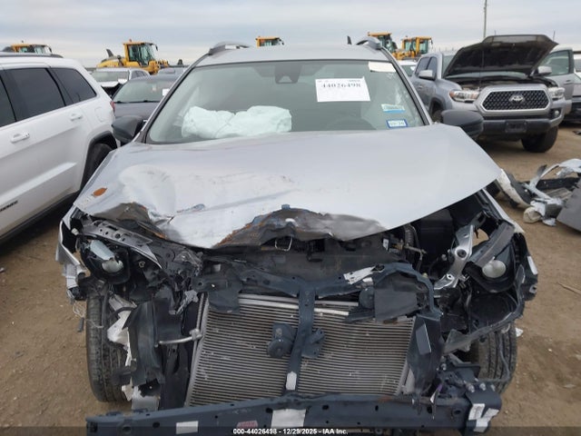 Aukcja sprzedaży 2018 Toyota Rav4 Le, vin: JTMZFREVXJJ193008, numer aukcji: 44026498