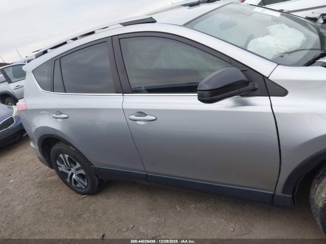 Aukcja sprzedaży 2018 Toyota Rav4 Le, vin: JTMZFREVXJJ193008, numer aukcji: 44026498