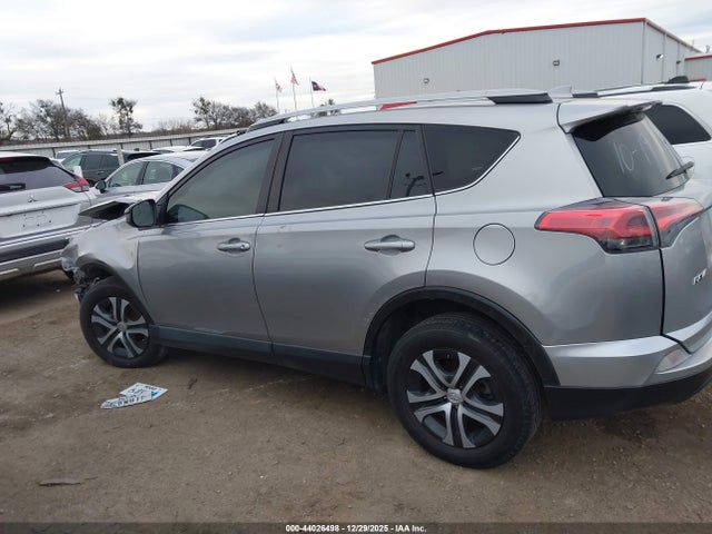 Aukcja sprzedaży 2018 Toyota Rav4 Le, vin: JTMZFREVXJJ193008, numer aukcji: 44026498