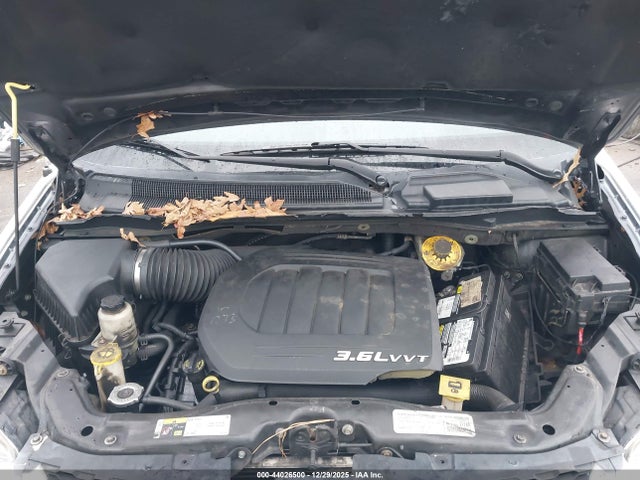 2C4RDGBG1FR608171 Dodge Grand Caravan Se