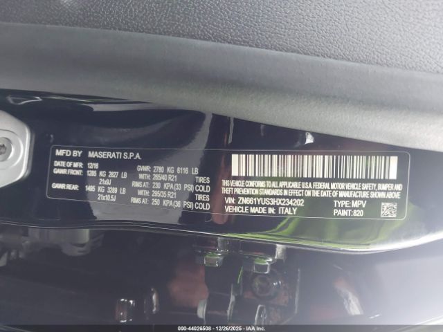 2017 MASERATI LEVANTE ZN661YUS3HX234202 Photo 8