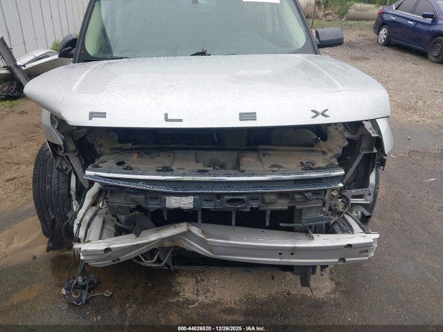 Ford FLEX SE 2016 2FMGK5B88GBA21174 Image 18