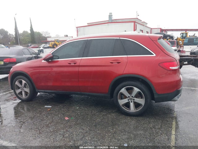 WDC0G4JB9HV011395 Mercedes-Benz GLC 300
