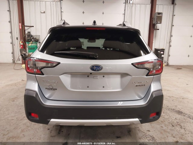 4S4BTAPC3R3186923 Subaru Outback Touring