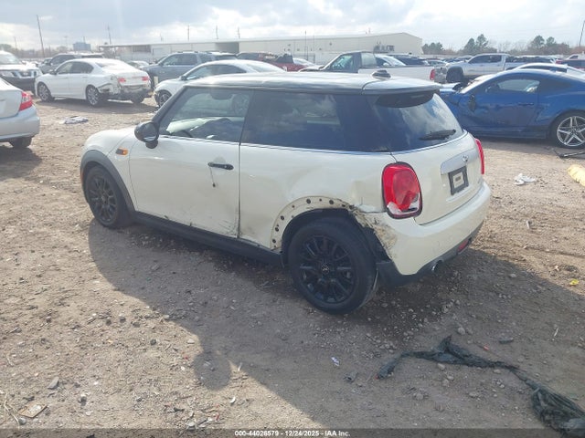 2015 MINI HARDTOP WMWXM5C55F3A04799 Photo 2