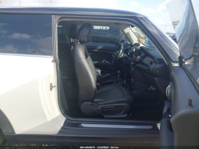 2015 MINI HARDTOP WMWXM5C55F3A04799 Photo 4