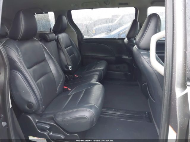 2015 TOYOTA SIENNA 5TDXK3DC3FS657847 Photo 7