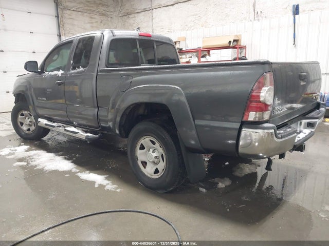 Toyota Tacoma Prerunner V6 2014 5TFTU4GN5EX063944 Image 3