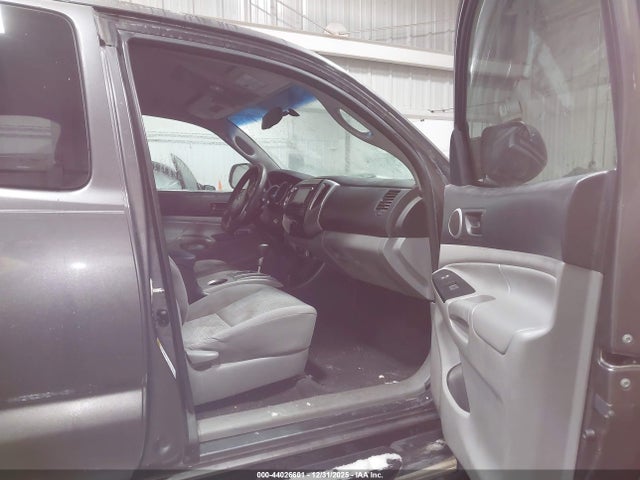 Toyota Tacoma Prerunner V6 2014 5TFTU4GN5EX063944 Image 5