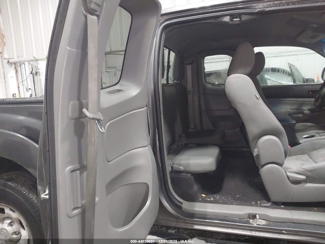 Toyota Tacoma Prerunner V6 2014 5TFTU4GN5EX063944 Image 8