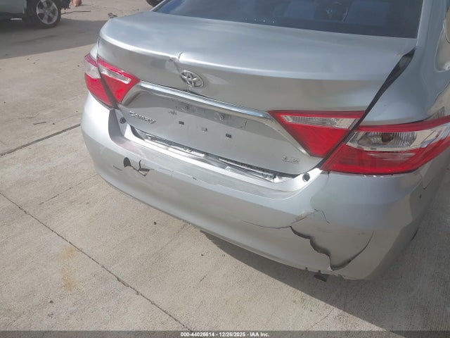 Toyota CAMRY LE 2015 4T4BF1FK1FR503044 Image 6