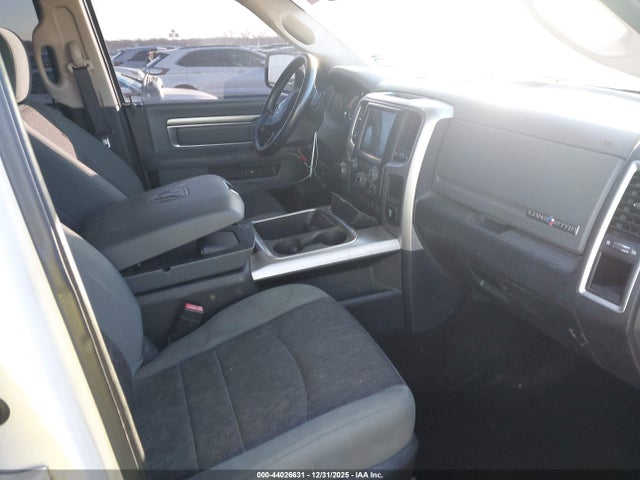2017 Ram 1500 Lone Star  4x4 5'7 Box მანქანა იყიდება აუქციონზე, vin: 1C6RR7LT8HS523365, აუქციონის ნომერი: 44026631